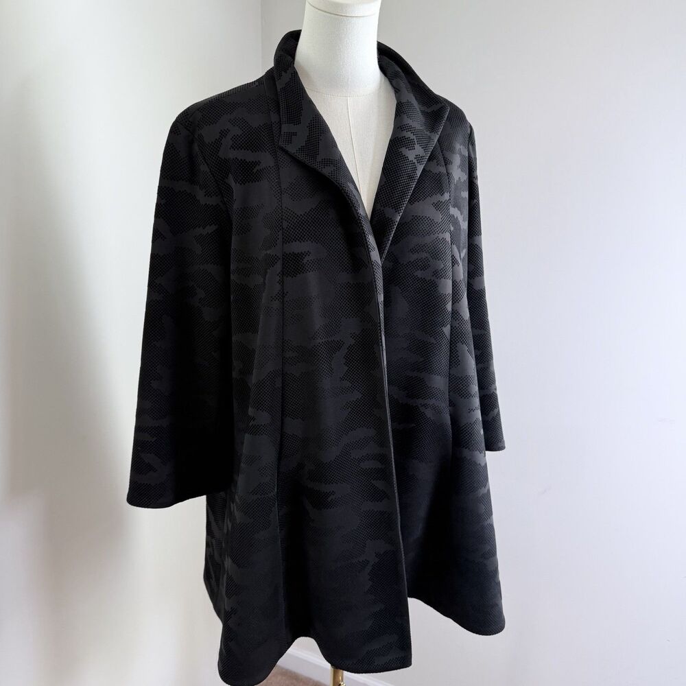 Estelle & Finn Jacket Womens 12 Black Gray Cheeta Open Front 3/4 Sleeve Stretch